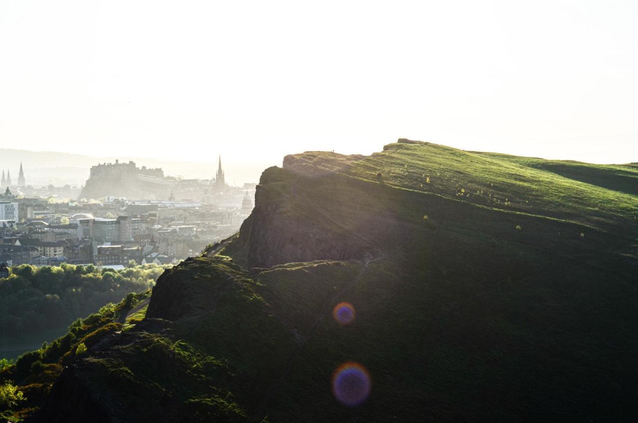 Pass The Keys Lovely 2Bedroom Flat With Balcony Edinburgh Exterior foto
