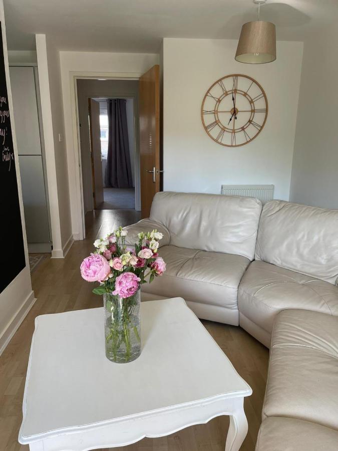 Pass The Keys Lovely 2Bedroom Flat With Balcony Edinburgh Exterior foto